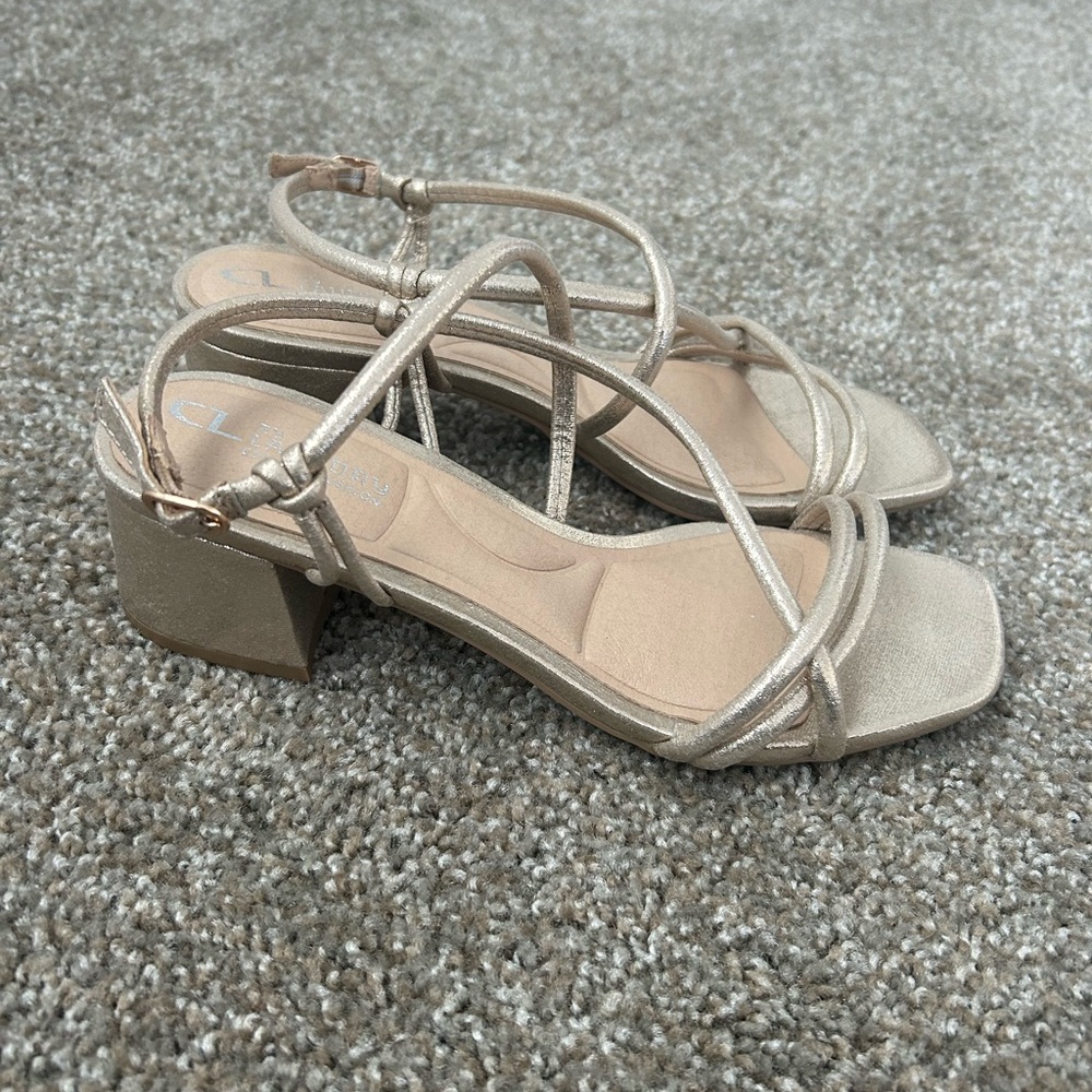 Chinese Laundry champagne block heel sandals